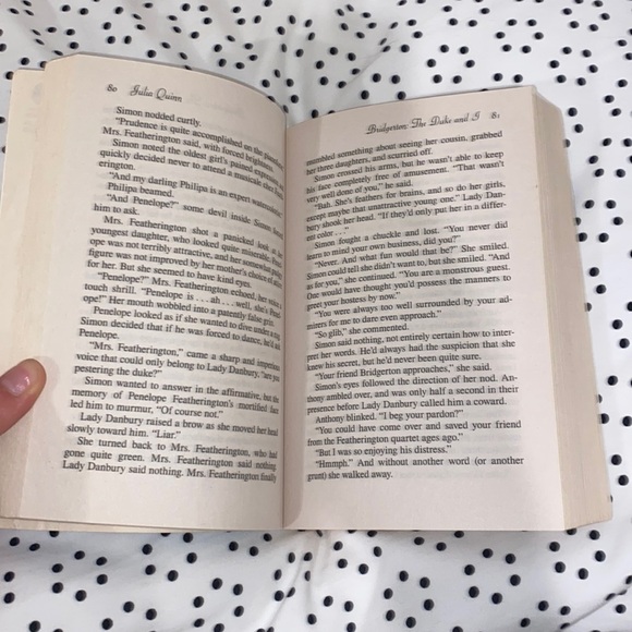 Bridgerton: The Duke and I - Picture 7 of 7